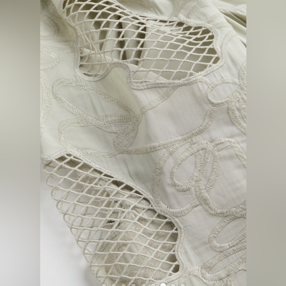 H&M Sage Green Voluminous Embroidery Lace Trimmed Full Sleeve Maxi Dress - Large - Picture 6 of 8